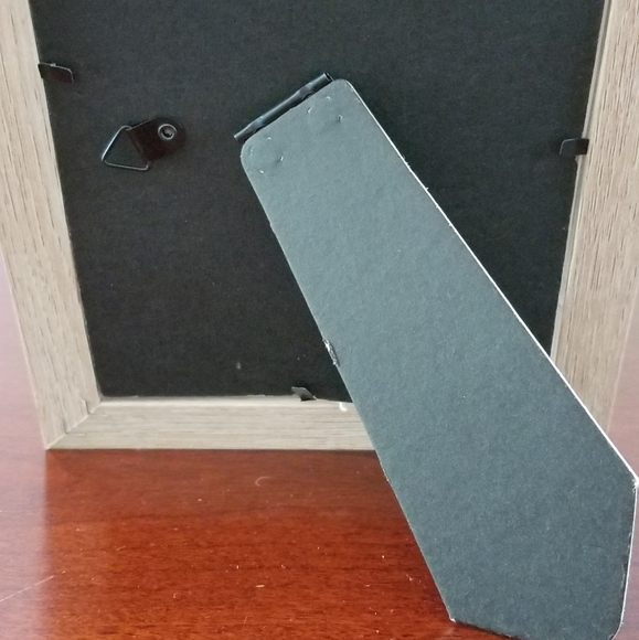 Turkey Feather Artwork in 5×7 wood Hang or Stand alone Frame/ Featherwork - Picture 3 of 6